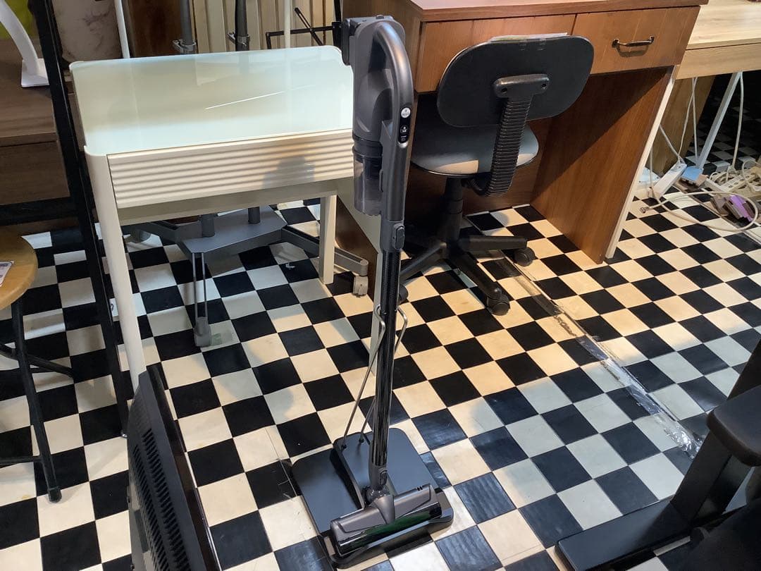 2025年製 東芝　サイクロン式クリーナー　TORNEO　VC-CLW32(H)