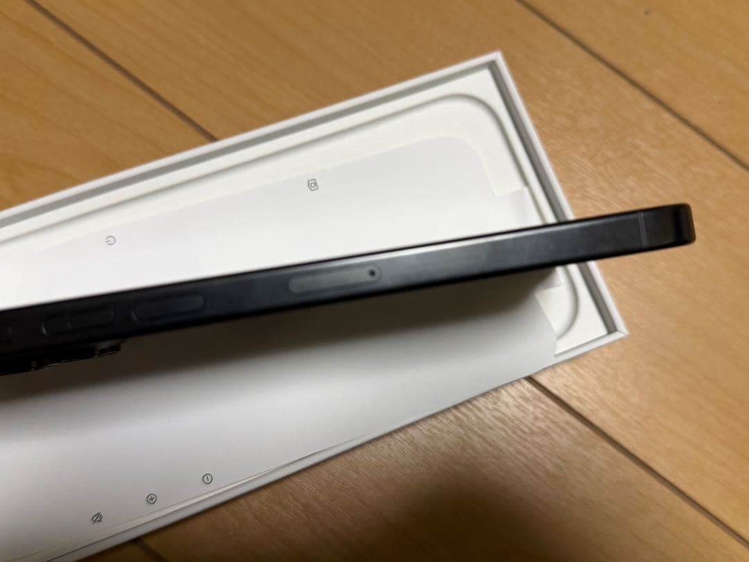 【バッテリー100%】Apple iPhone 16 Pro Max 512GB