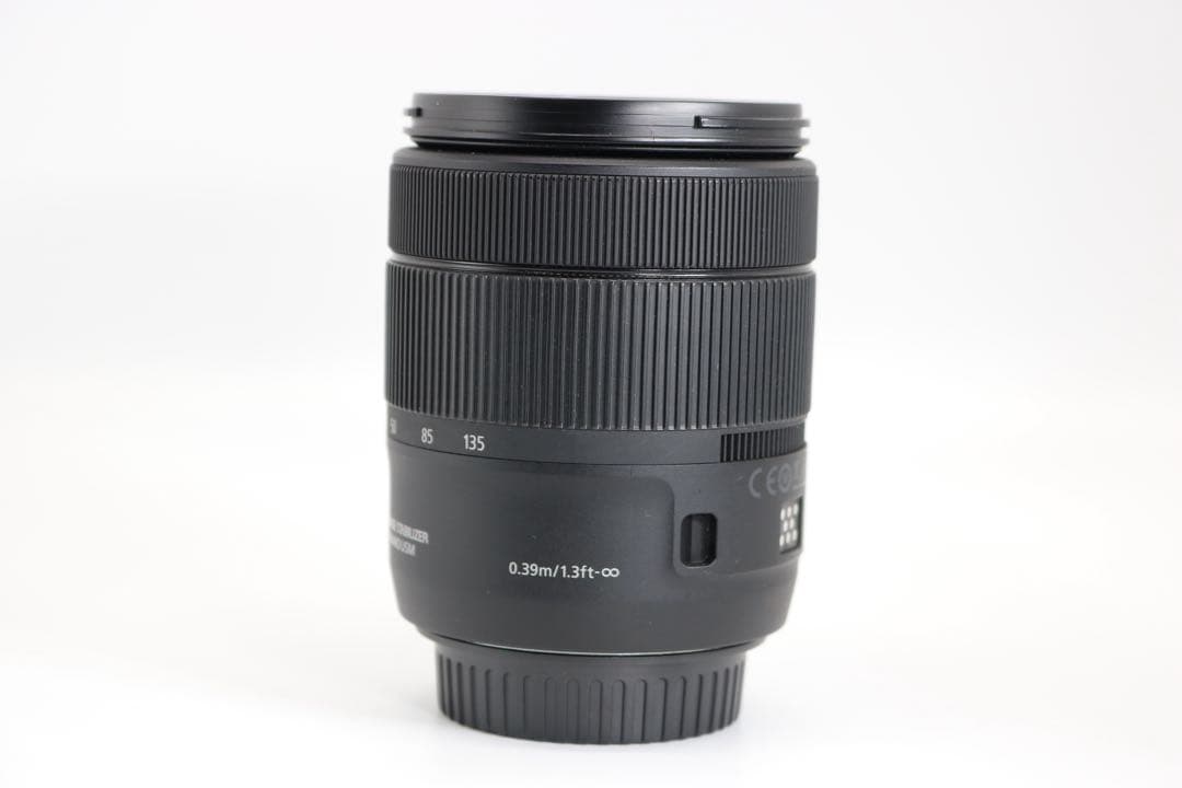 美品 【Canon EF-S 18-135mm IS USM】 EFレンズ