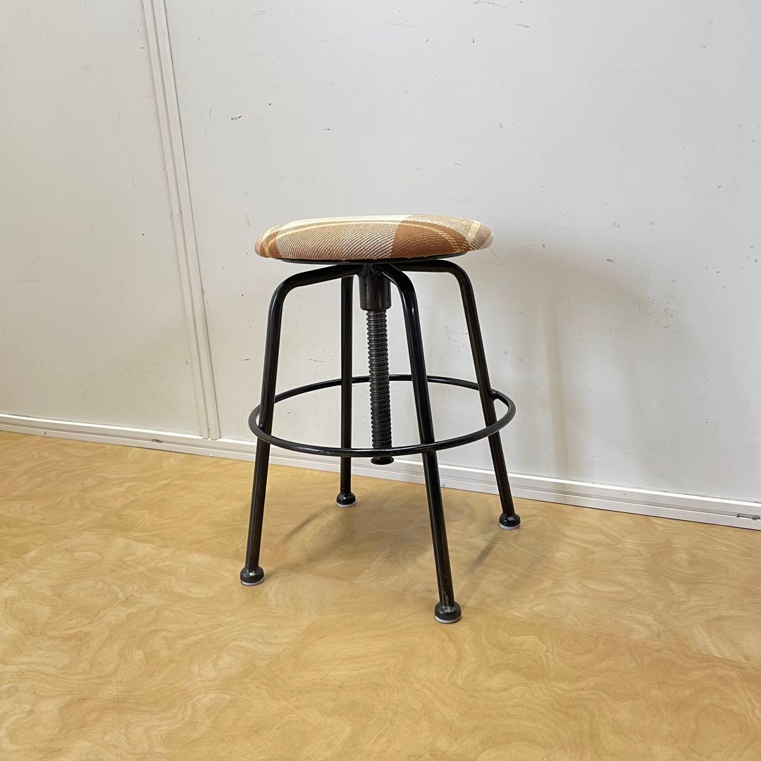 関家具 回転スツール クラッシュゲート 椅子 丸イス チェア アイアン 鉄脚