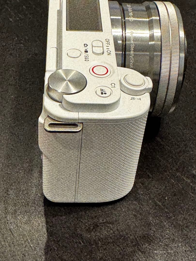 SONY ZV-E10L パワーズームレンズキット(ホワイト)