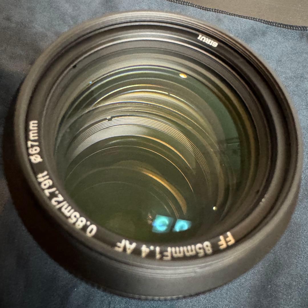 SIRUI AURORA AF 85mm F1.4 SONY eマウント