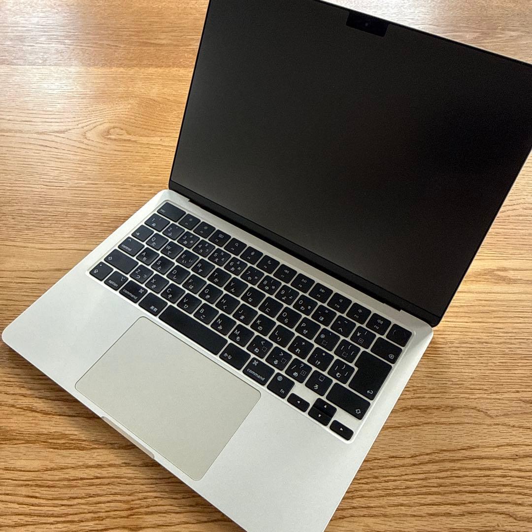 Apple MacBook Air 13インチ