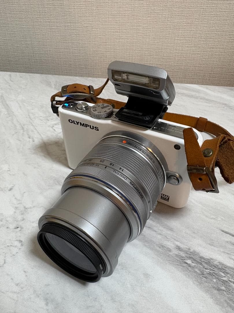 OLYMPUS オリンパス PEN Lite E-PL3 レンズキット