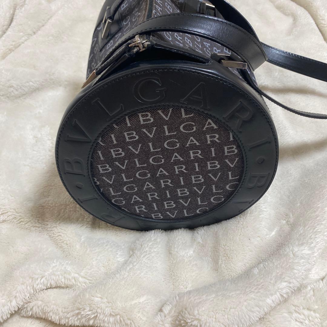BVLGARI ドラムバッグ ブラック ロゴプリント