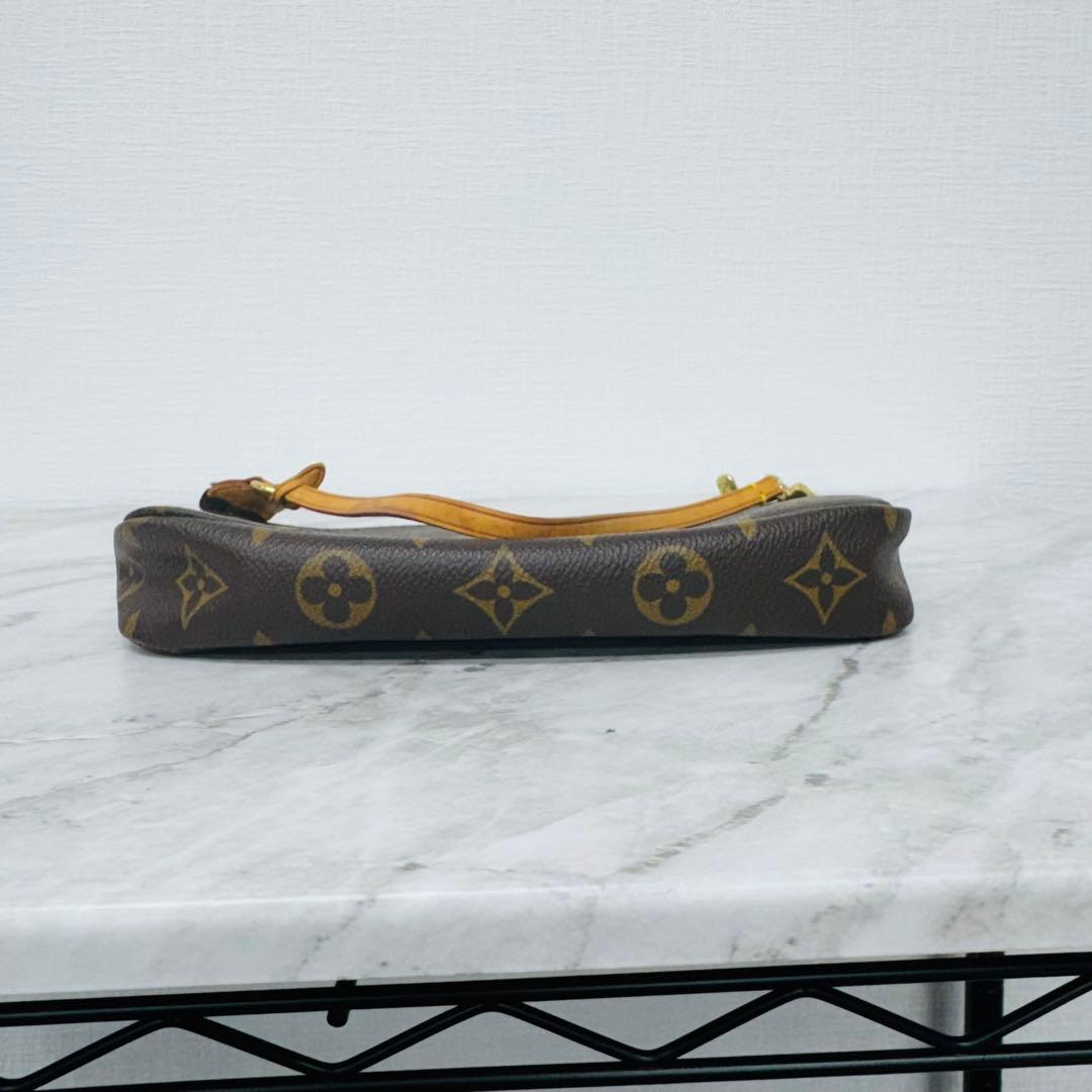 ✨VUITTON✨ヴィトン✨LV✨モノグラム✨アクセサリーポーチ✨ハンドバッグ✨