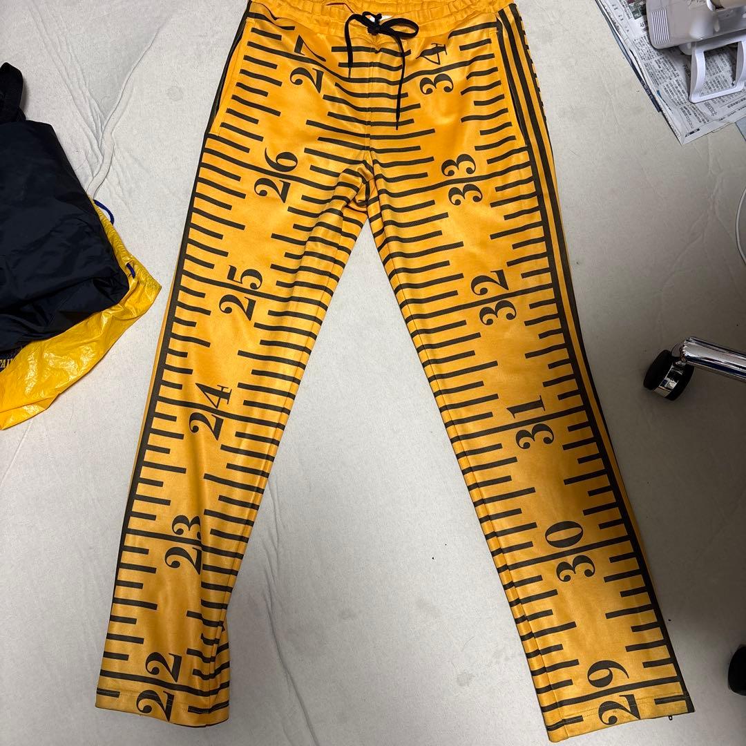 adidas JEREMY scott コラボ