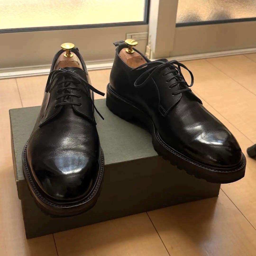 WHダブルエイチ 外羽根プレーントゥシューズ