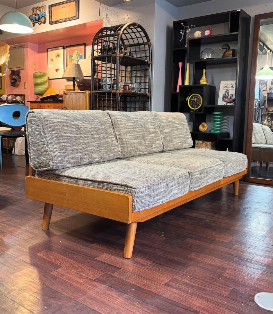 unico３人掛けソファ