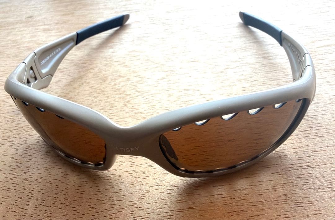 OAKLEY × SATISFY Straight Jacket