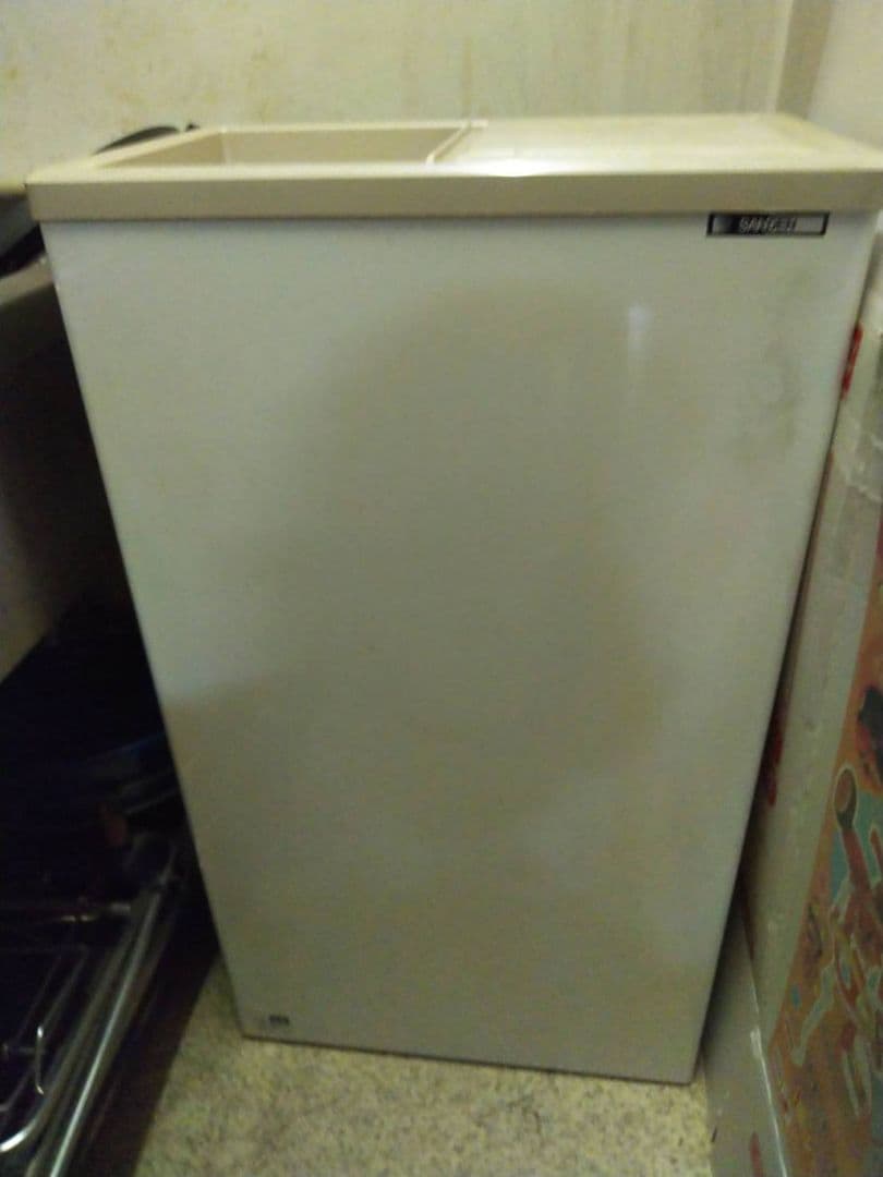 サンデン業務用冷凍ケースPF-057XE