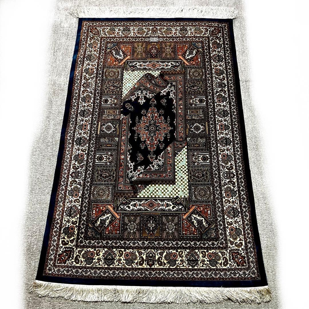 【ペルシャ絨毯】最高級 ジャムシディ クム産 シルク 本物 手織り 高密度 青色