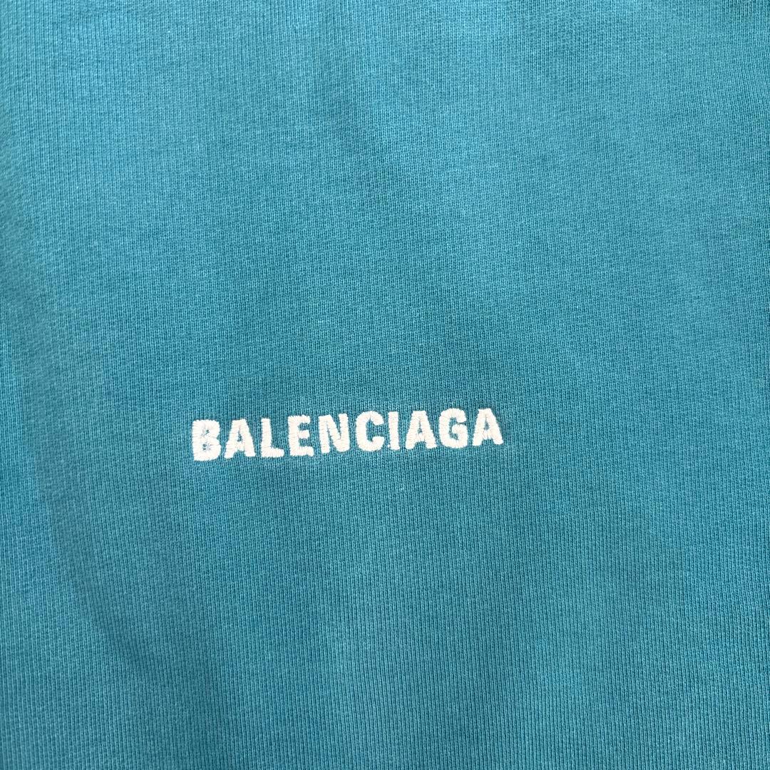 バレンシアガ　パーカー　ユニセックス　サイズXS