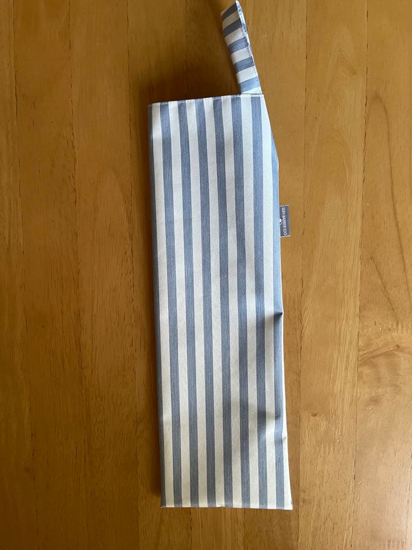 【美品 】 サンバリア100 日傘 2段折　ストライプブルー