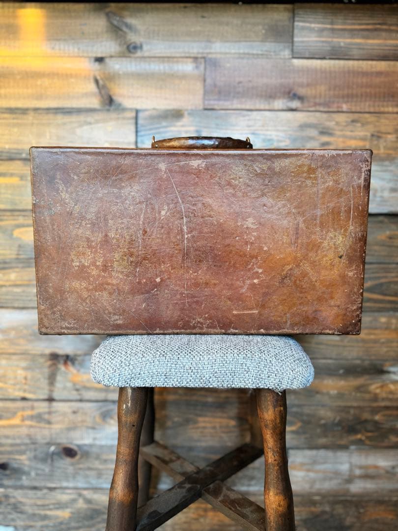 ビンテージ　トランク