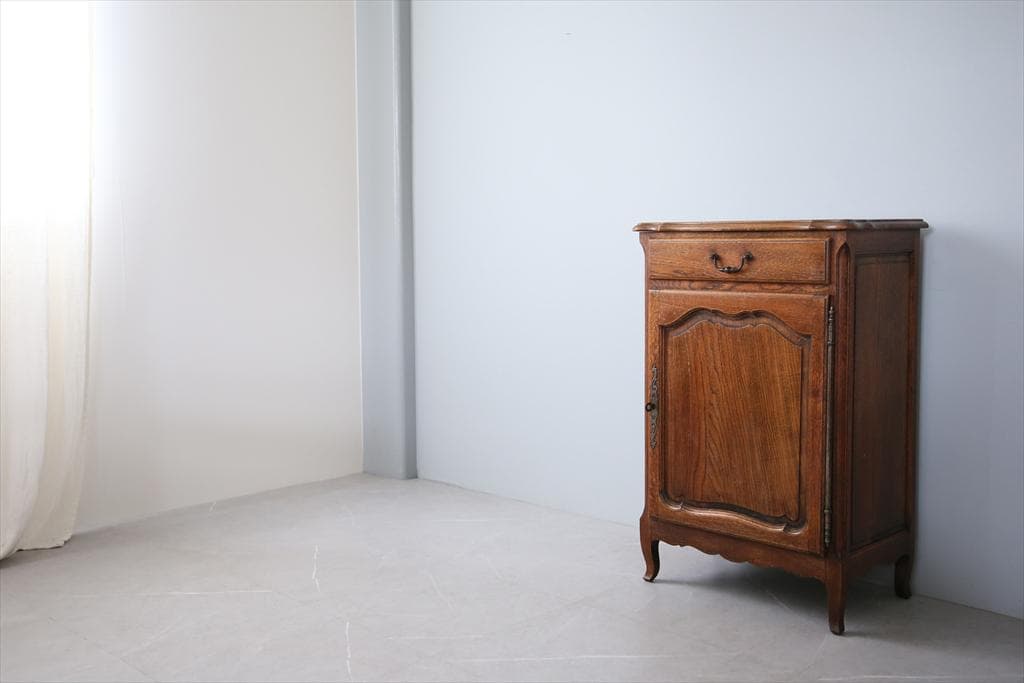 フランスアンティーク猫脚カップボード/木製サイドボード/キャビネット(90-7)