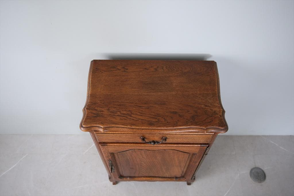 フランスアンティーク猫脚カップボード/木製サイドボード/キャビネット(90-7)