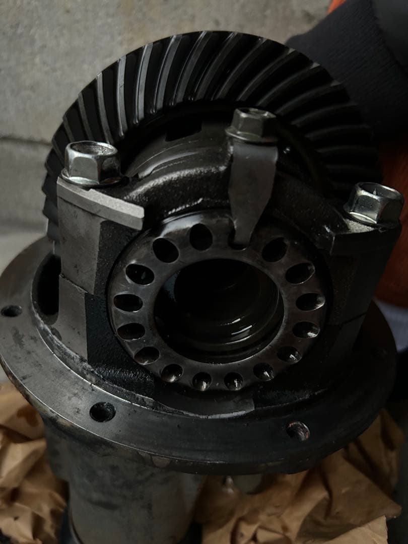 JB23W後期型 リアLSD