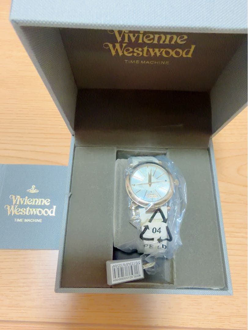 Vivienne Westwood Time Machine 時計