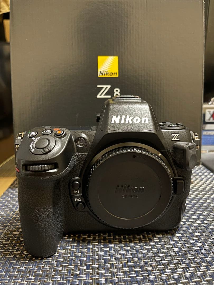 Nikon Z8 ミラーレスカメラ 本体