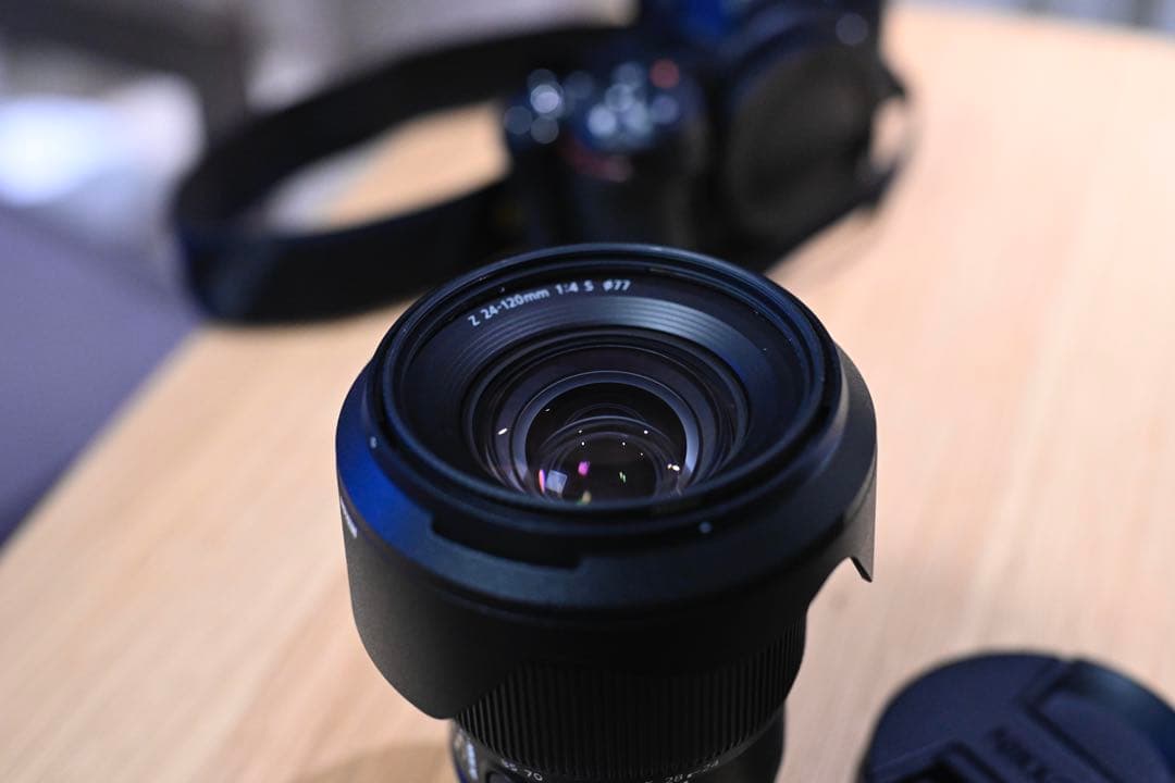 Nikon NIKKOR Z 24-120mm f/4 ズームレンズ