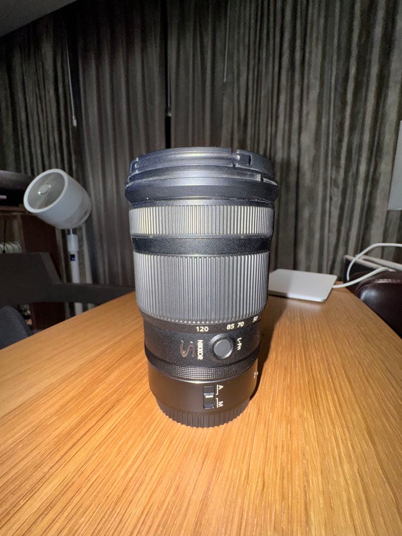 Nikon NIKKOR Z 24-120mm f/4 ズームレンズ