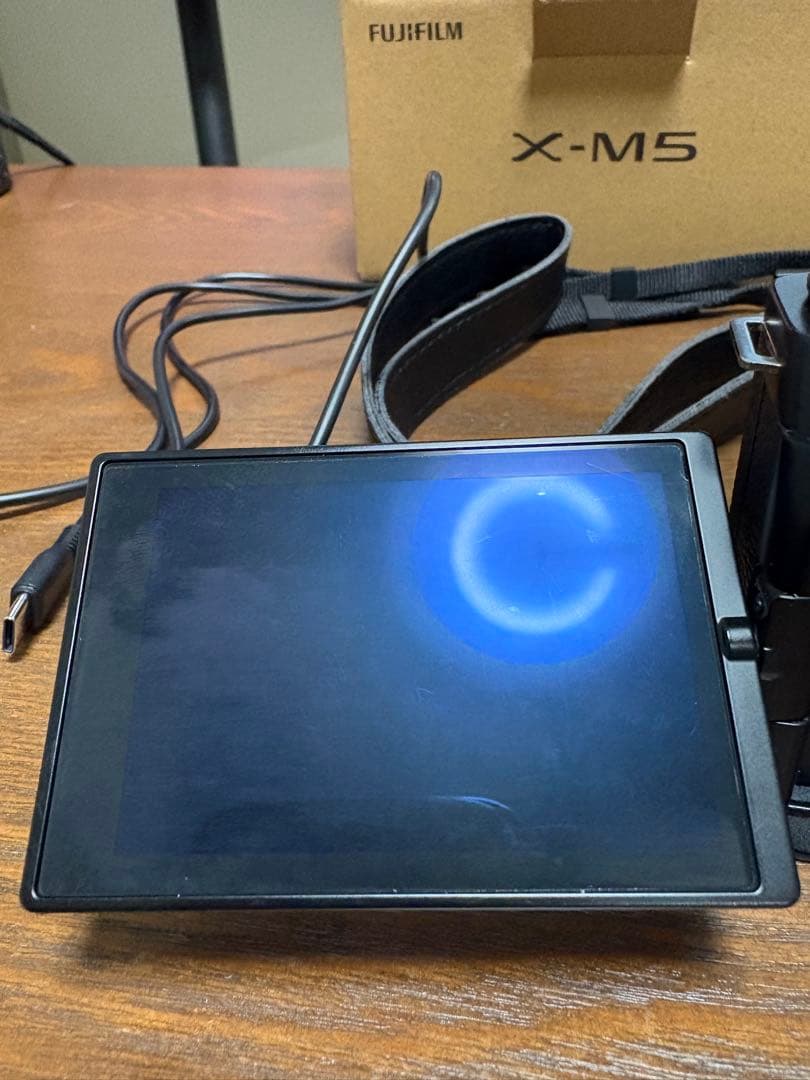 Fujifilm X-M5 ミラーレスカメラ ボディ本体のみ