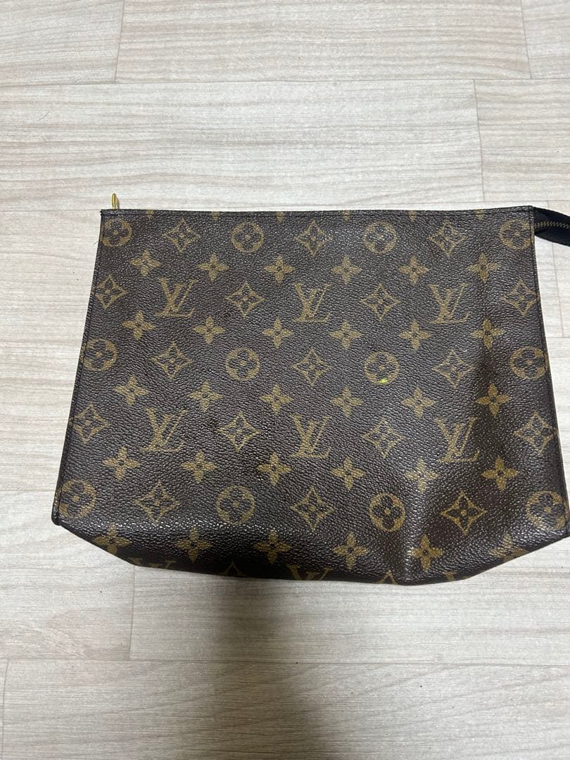 Louis Vuitton　クラッチバック