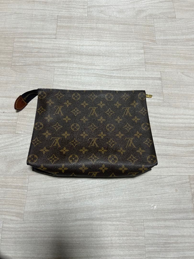 Louis Vuitton　クラッチバック