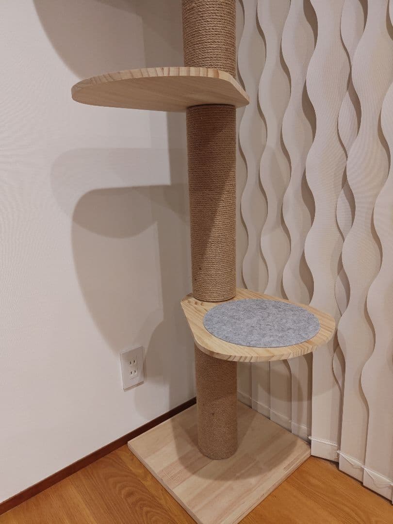 突っ張り型キャットタワー 麻 木材 透明ボウル付き
