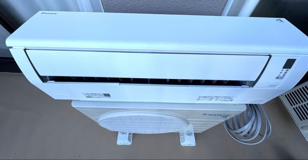 2025年モデル　ダイキンF225ATES-W ルームエアコン 使用期間3カ月