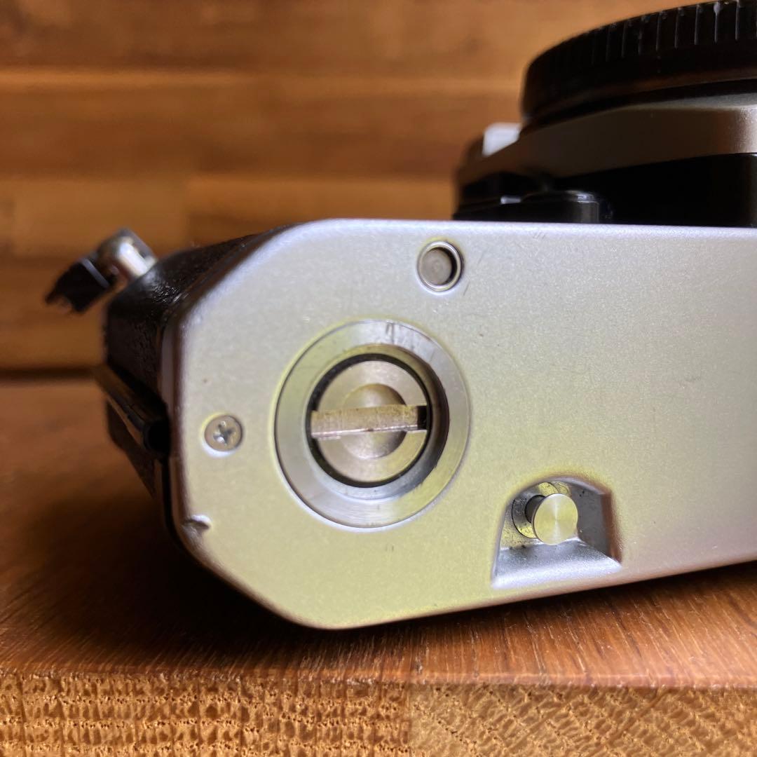 [美品]Nikon FE2 一眼レフカメラ　おまけジャンクMD-12