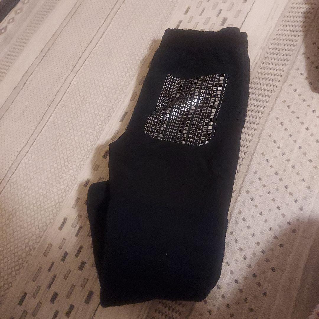 Y*a様 ムータ　muta　ダウンベストとボアのジョガーパンツ