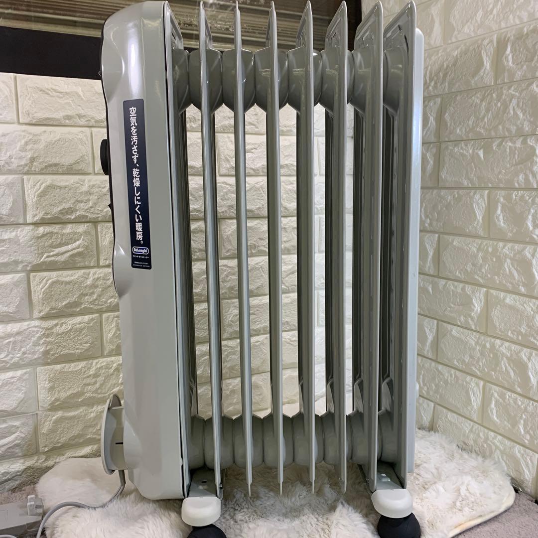 DeLonghi オイルヒーター HJ0812