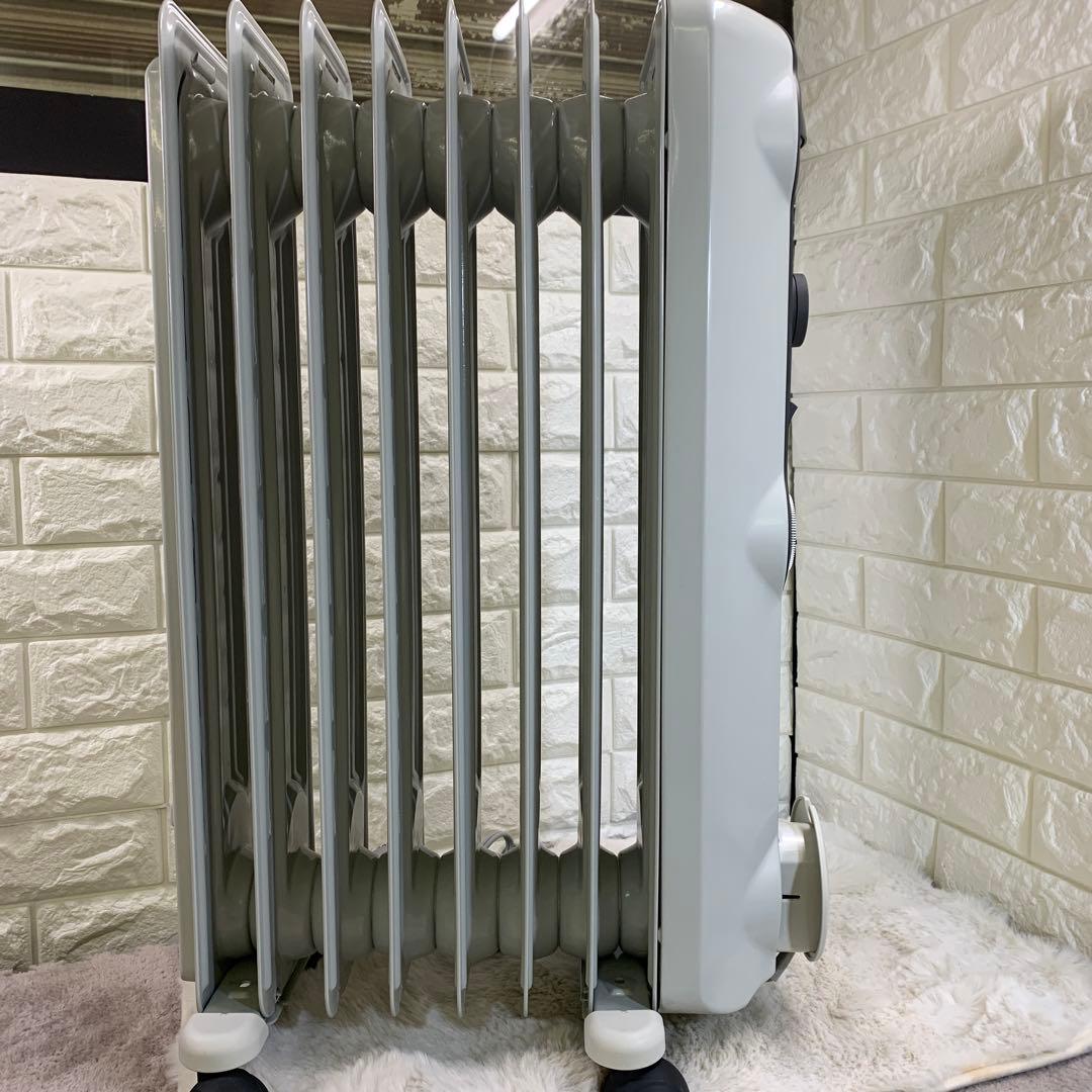 DeLonghi オイルヒーター HJ0812