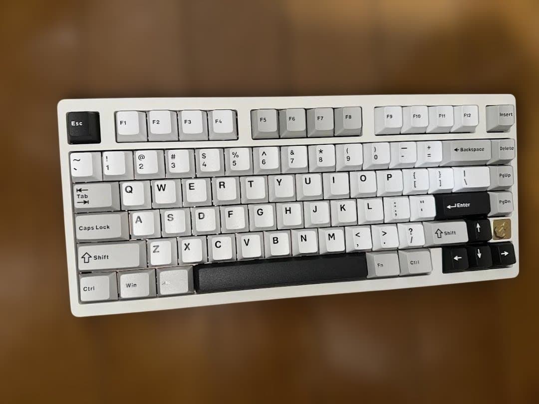 Weikav Stars75 メカニカルキーボード ISO配列プレートおまけ