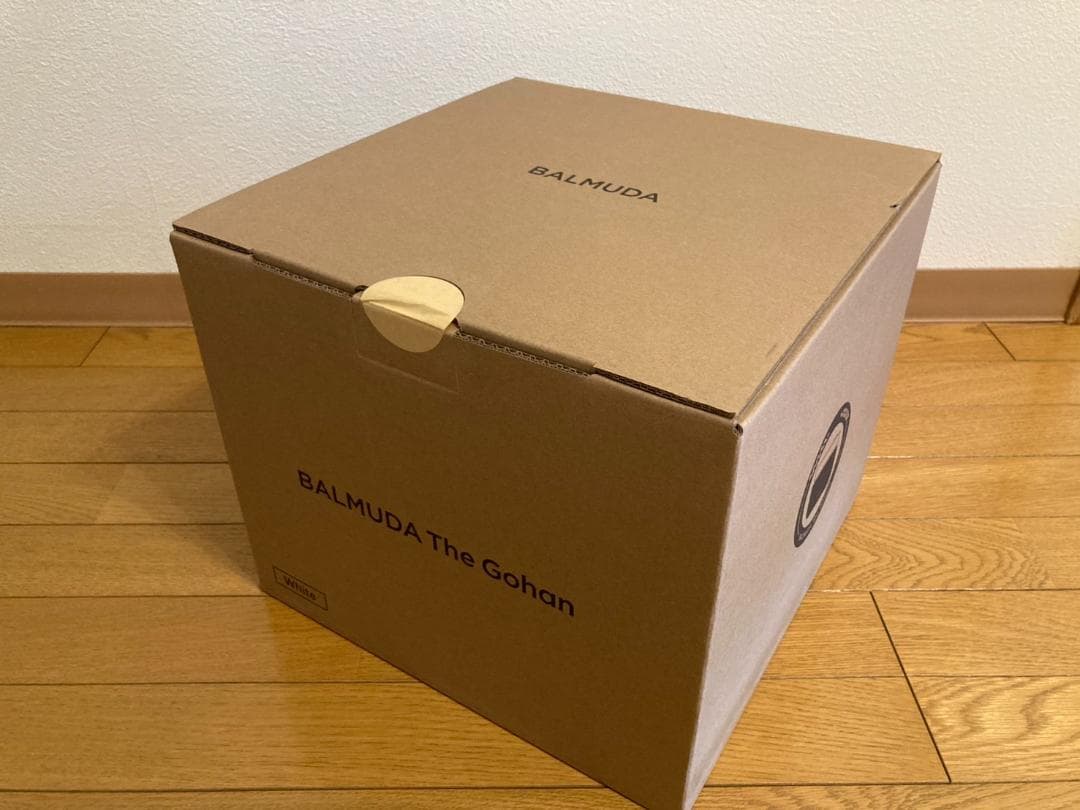 最新型K08A-WH バルミューダ炊飯器　新品・未開封