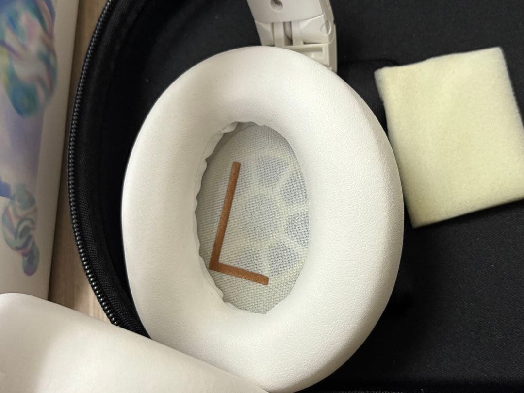 【未使用】H720NC ワイヤレスヘッドホン ホワイト　BUBBLEコラボ品