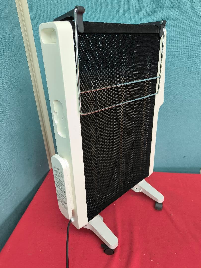 2022年製　シロカ 遠赤軽量ヒーター かるポカ SN-M371(W)10畳まで