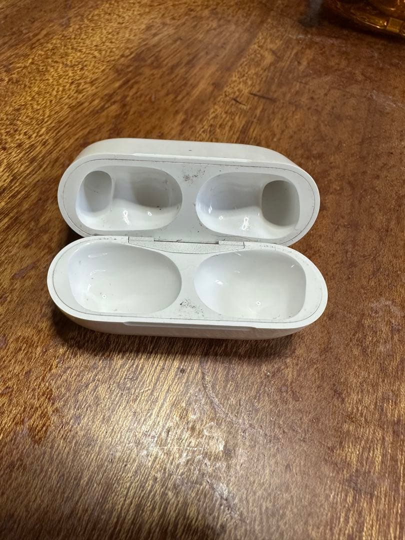 AirPods pro2本体 充電ケース付き