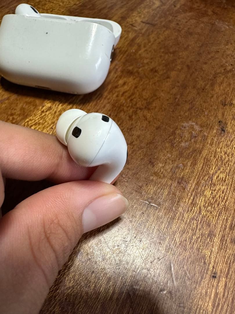AirPods pro2本体 充電ケース付き