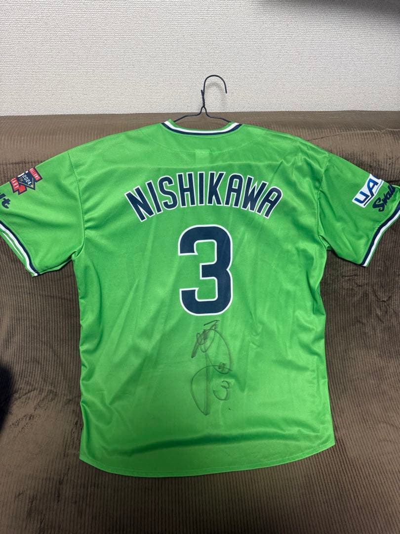 ヤクルトスワローズ 西川遥輝 サイン入りユニフォーム