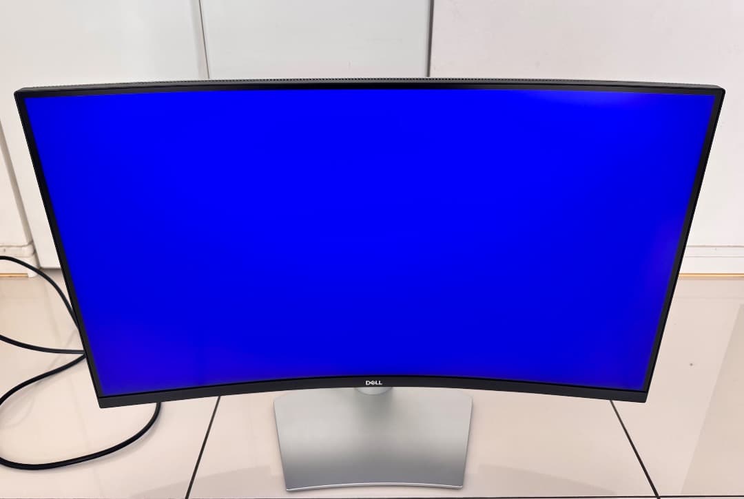 DELL 曲面モニター S3221QS