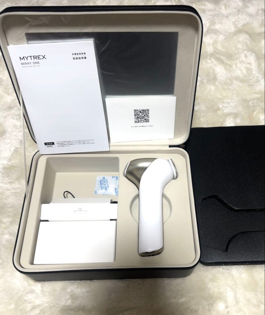 MYTREX MiRAY ONE 【白】美顔器 本体 充電器・アイガード付き
