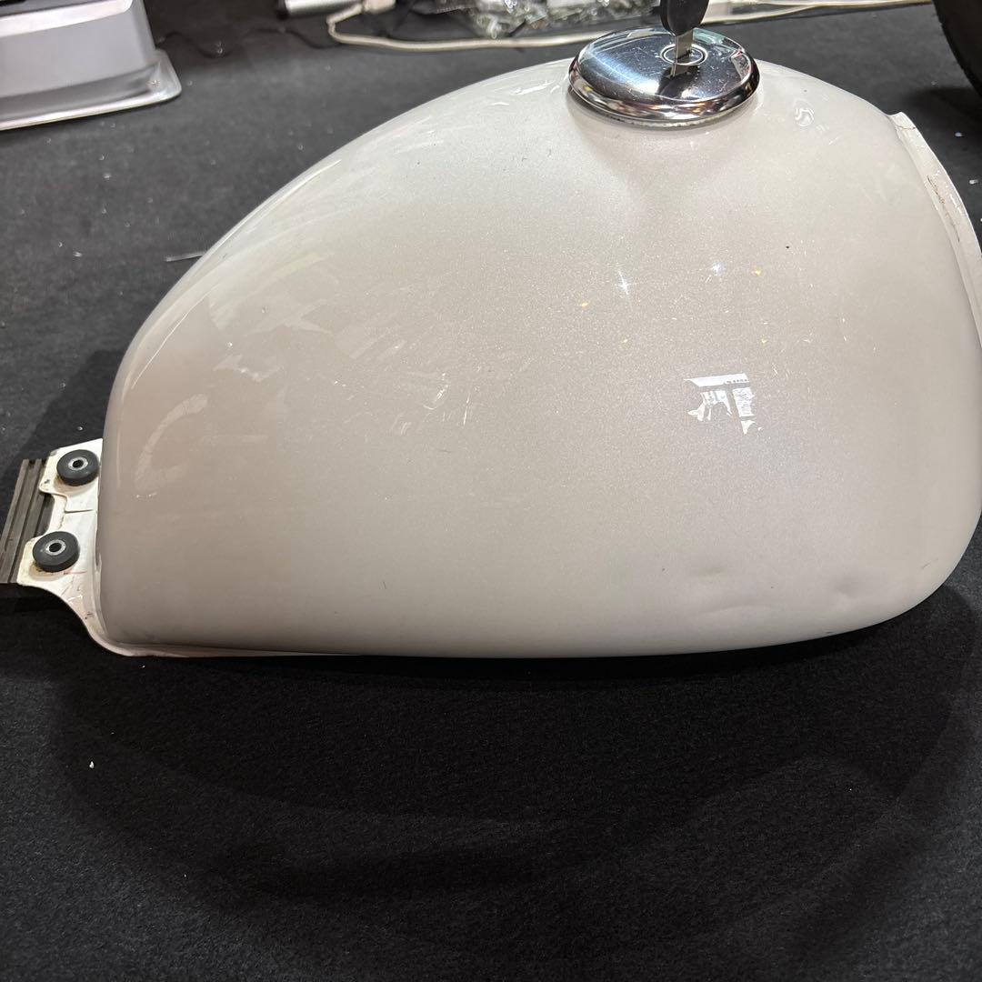 ボルティ250ガソリンタンク