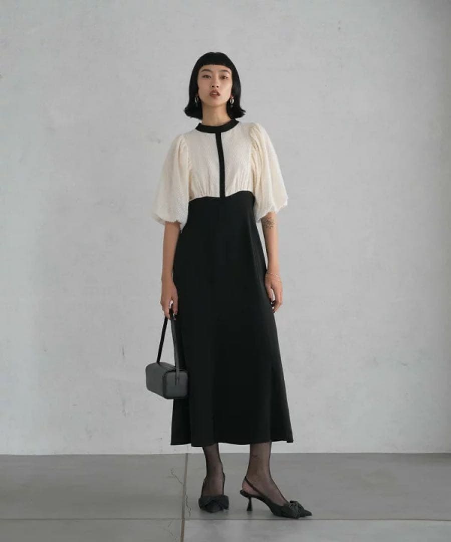 Audrey and John Wad ラメジャガード×サテンマーメイドドレス