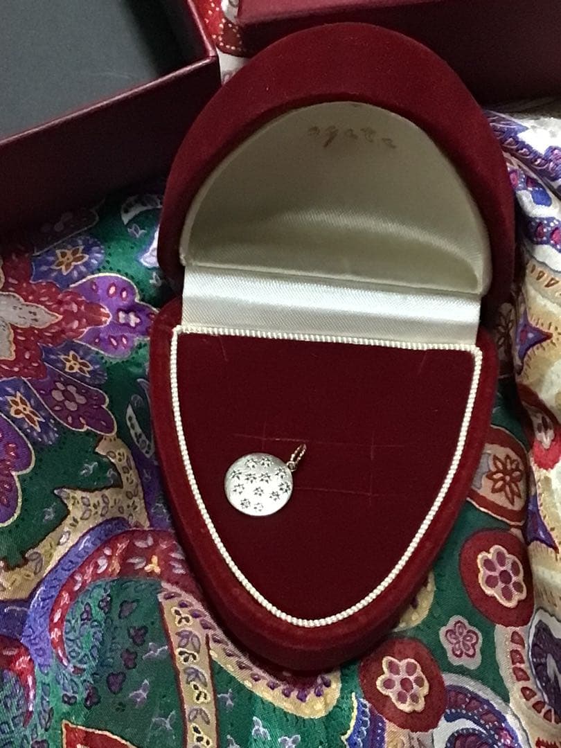 アガット　ペンダントトップ　チャーム　シルバー　Ｋ10 ダイヤ0.06カラット