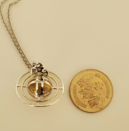 viviene westwood ネックレス