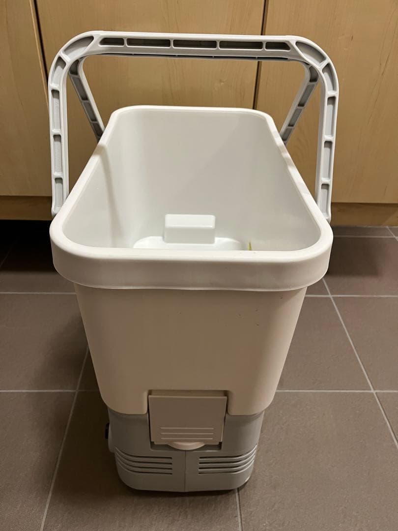 極上品！送料込アイリスオーヤマIRISOHYAMA 高圧洗浄機 SDT-L01N