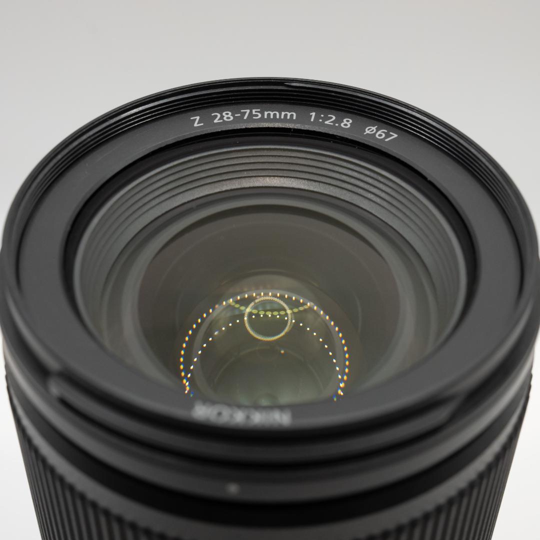 NIKKOR Z 28-75mm f/2.8 (可変NDフィルタ付き)